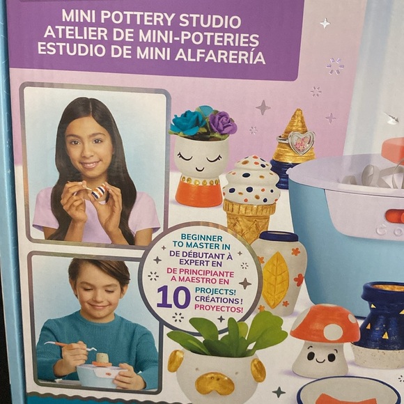 Make It Real Mini Pottery Studio - 26-Piece DIY Pottery Kit - Picture 4 of 4